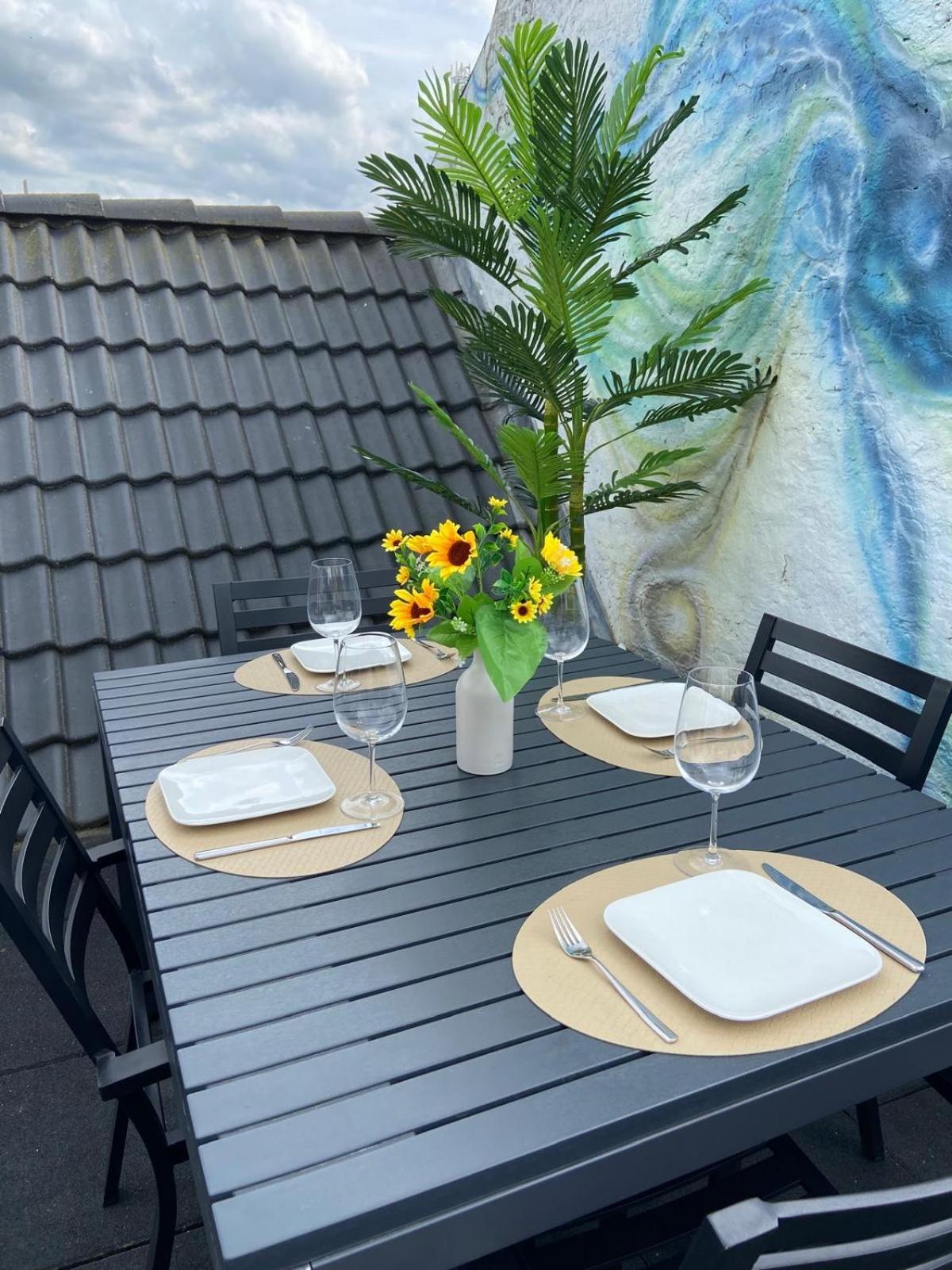 The Rooftop - A Trendy New Apartment With Airconditioning, Large Terrace & Free Parking Ostende Extérieur photo